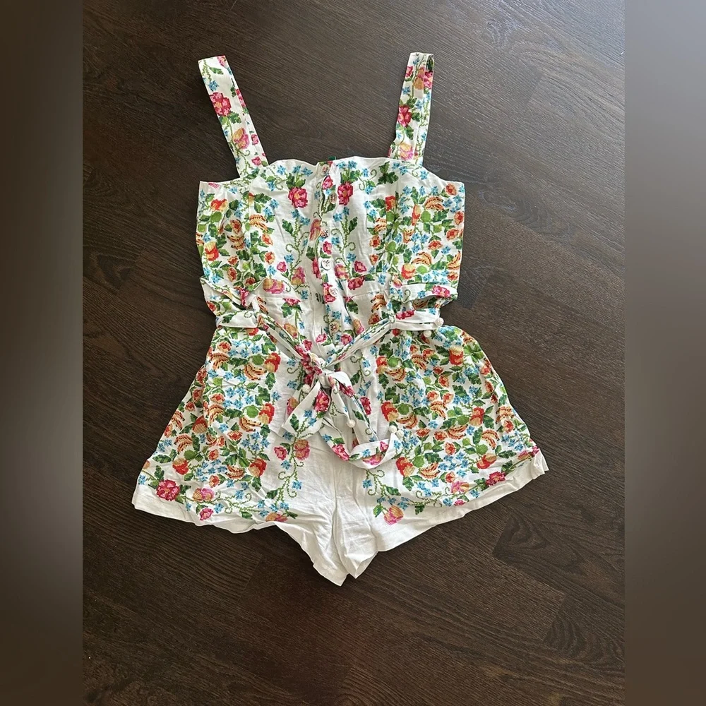 Farm Rio Romper - Picture 1 of 3